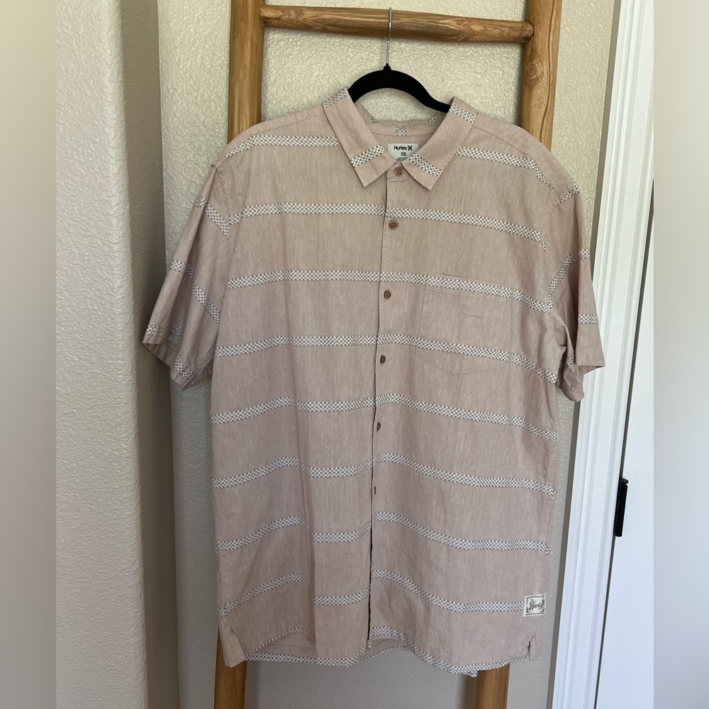 Hurley Men’s Short Sleeve Button Down Shirt